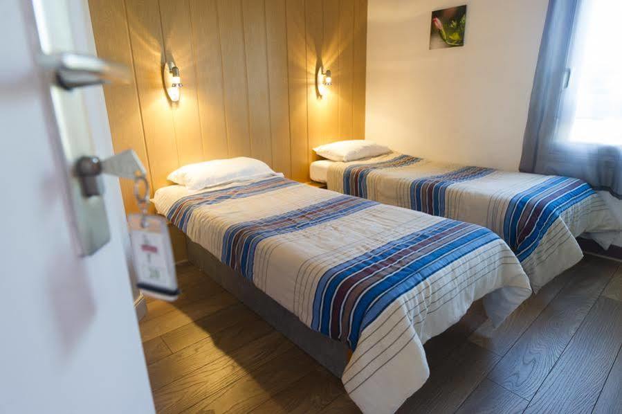 Brit Hotel Essentiel Pau Lescar Eksteriør billede